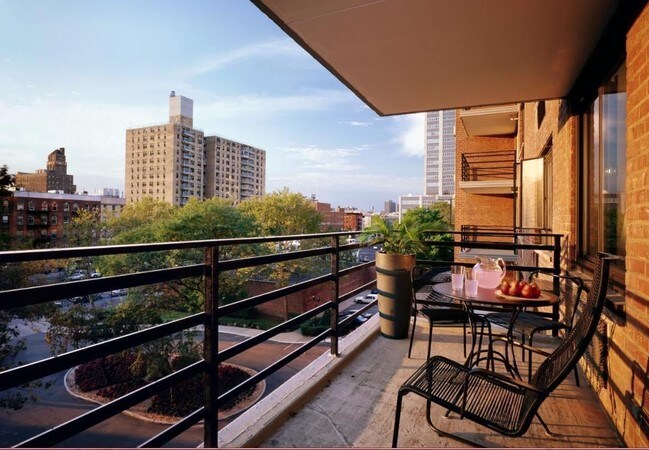 Foto del edificio - 2186 5th Ave