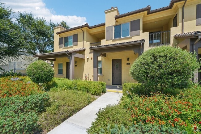 Building Photo - 1404 S Alta Vista Ave