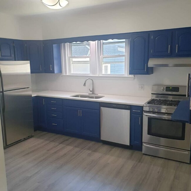 Foto del edificio - 115 7th Ave