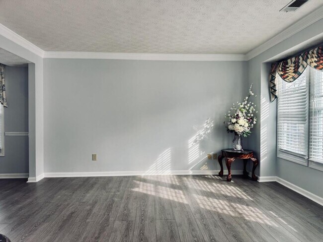 Foto del edificio - 3661 Forest Glen Trail