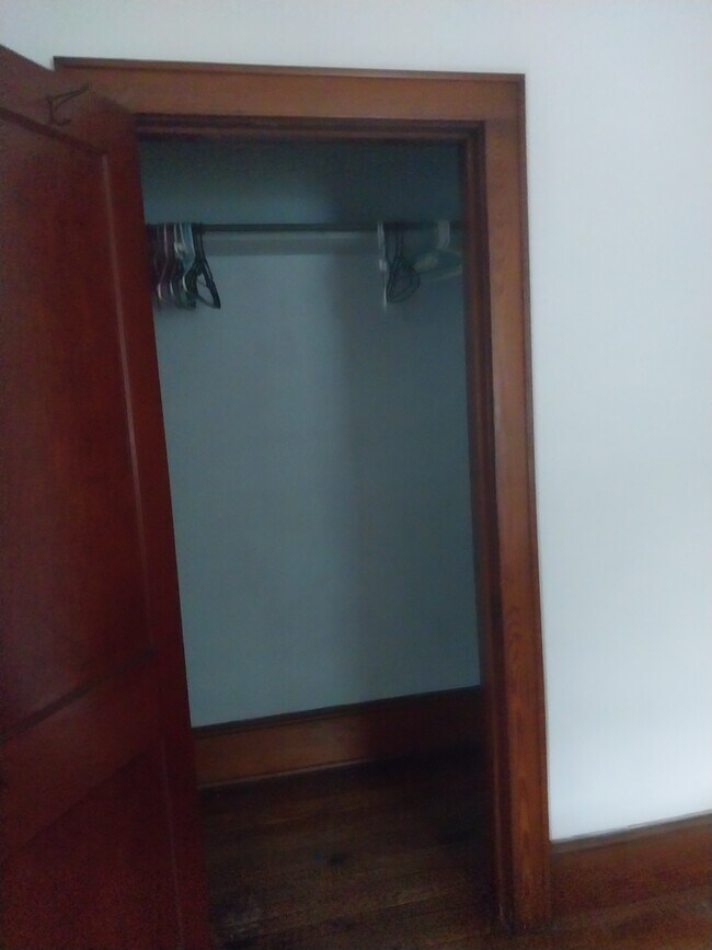 Foto del edificio - 604 Roxbury St
