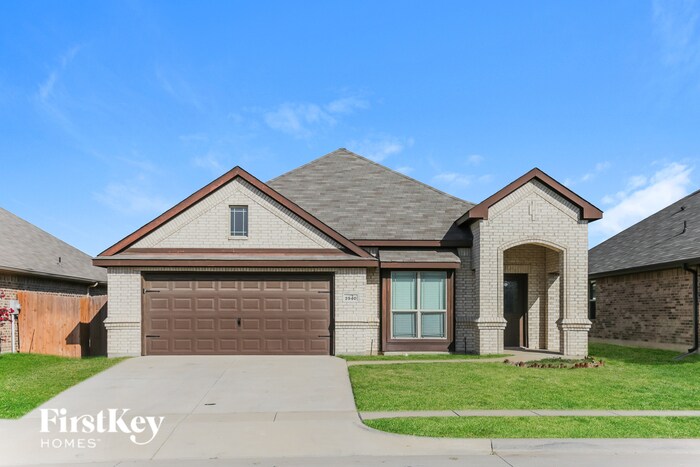 Primary Photo - 2540 Old Buck Dr