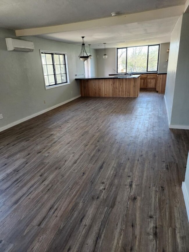 Foto del edificio - 3433 Willow St