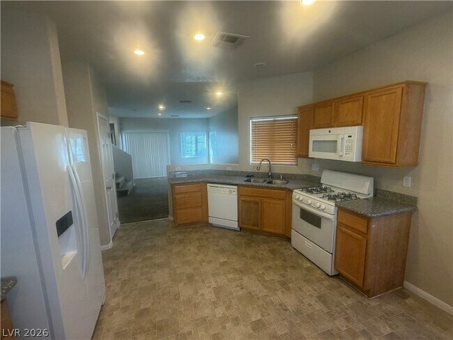 Building Photo - 9915 Elkhead Creek Way