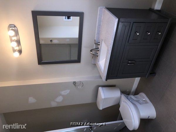 Building Photo - 4 br, 1 bath Apartment - 32 Suffield St