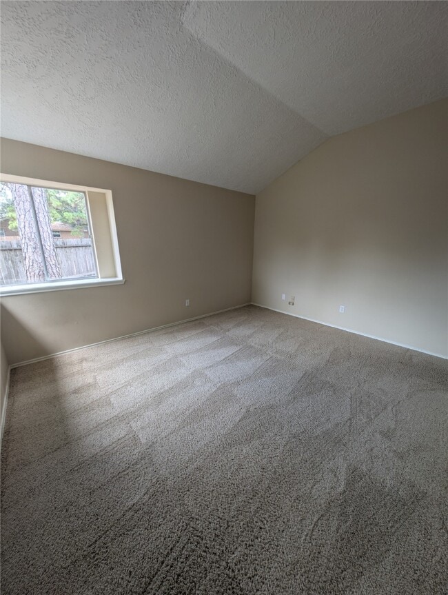 Building Photo - 5102 Fox Hollow Blvd