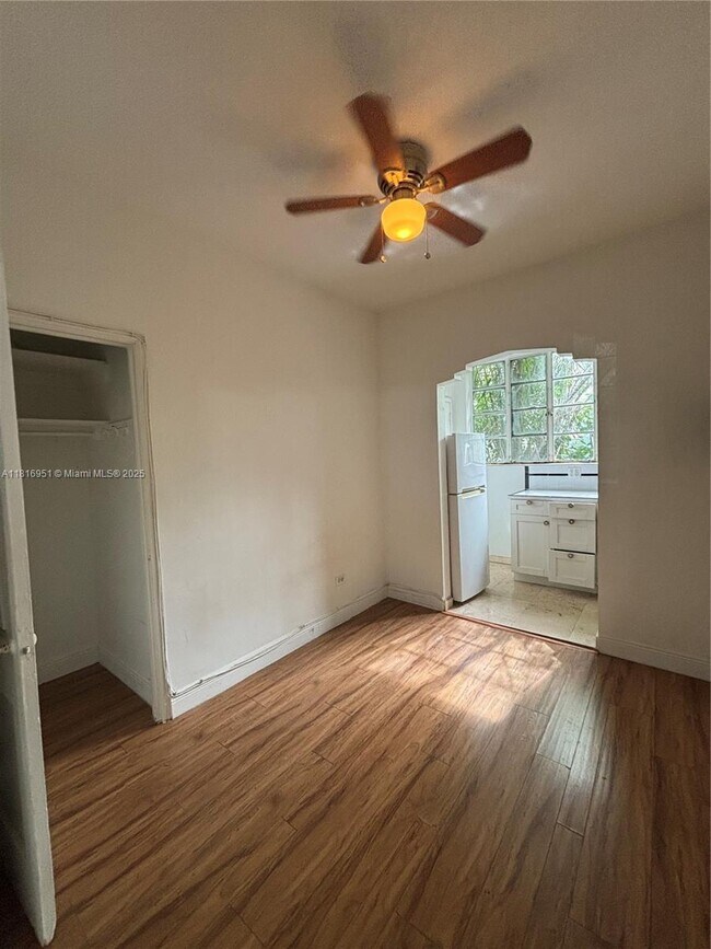 Foto del edificio - 721 15th St