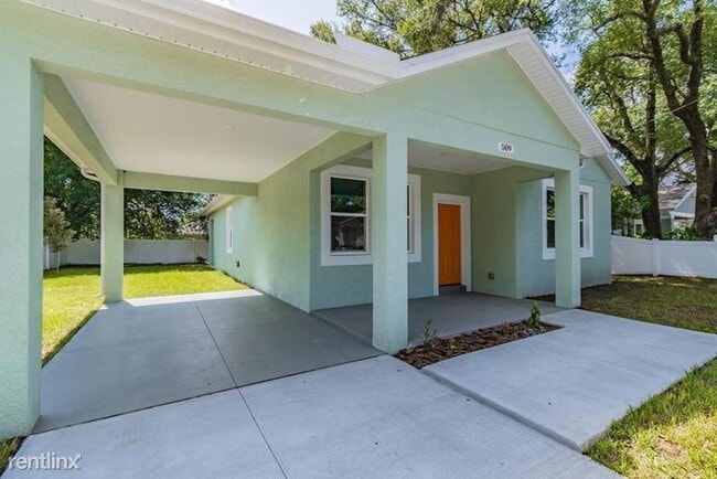 Building Photo - 3 br, 2 bath House - 509 E Lake Ave UNIT