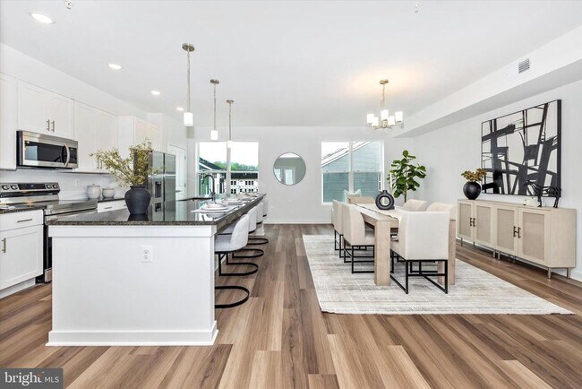 Foto del edificio - 709 Iron Frg Rd