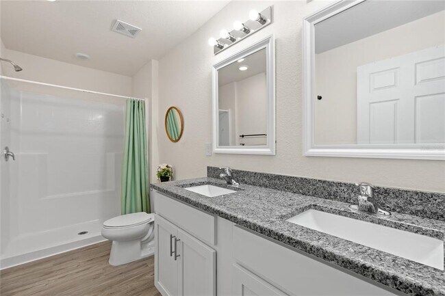 Building Photo - 8043 Salem Cir