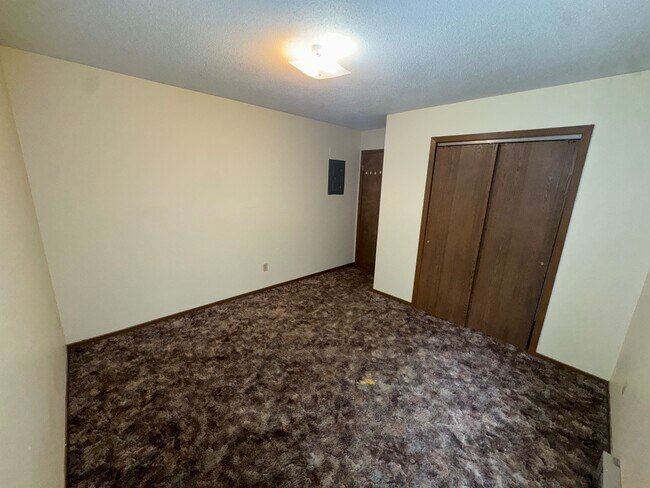 Foto del edificio - 1815 3rd St E