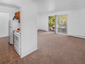 Open Concept - Warren Club