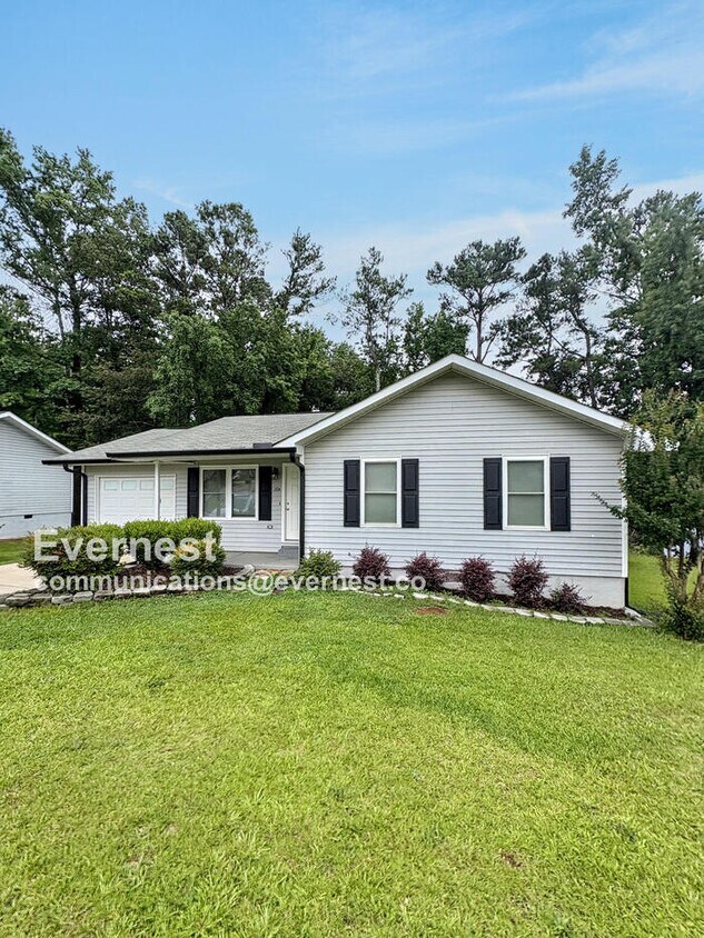 Primary Photo - 204 Sherwood Loop