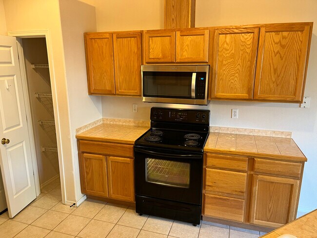 Foto del edificio - 312 G St SW