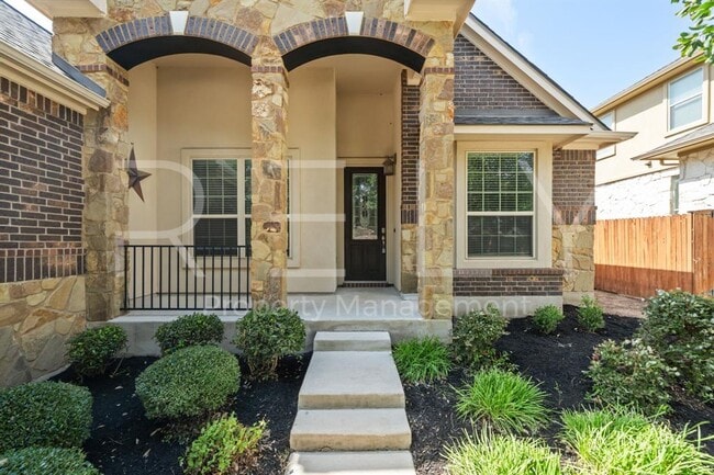 Foto del edificio - 227 Choke Canyon Ln