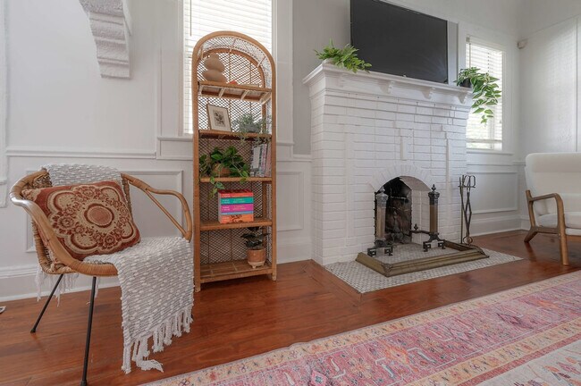 Foto del edificio - 1003 E 19th Ave