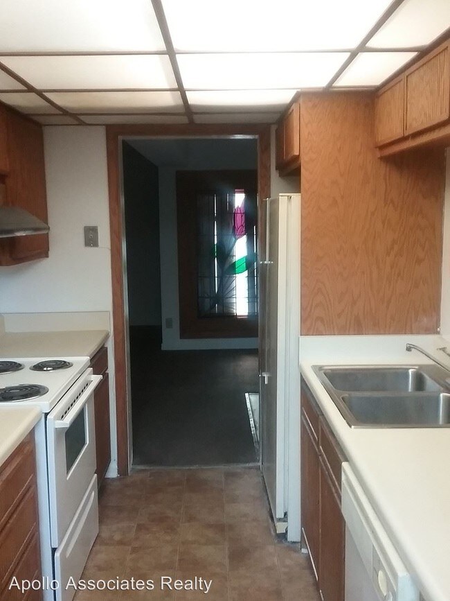 Building Photo - 50 Peyton Rd SW