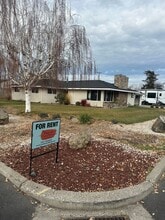 Building Photo - 697 SE 3rd St