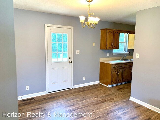 Building Photo - 3 br, 2 bath House - 740 Carmack Court