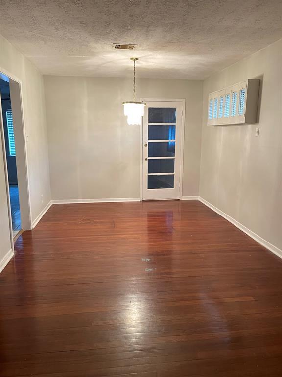 Building Photo - 5522 Nassau Rd