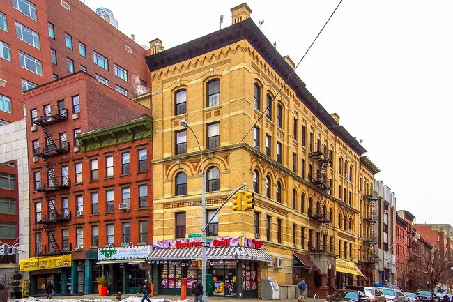 Foto del edificio - 265-267 W 123rd St