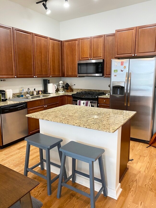 Foto del edificio - 901 W Madison St