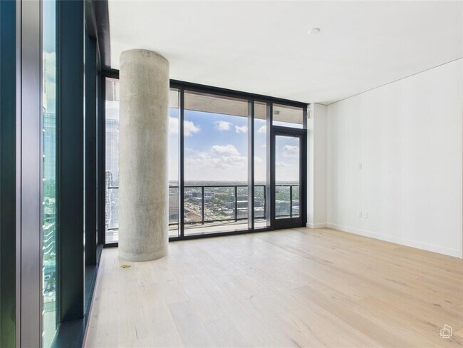 Foto del edificio - 610 Davis St