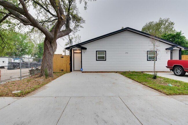 Foto del edificio - 2702 Reid St