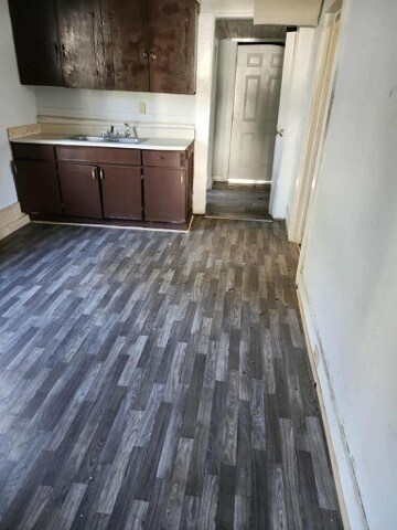 Foto del edificio - 2 Bedrooms 1 Bathroom