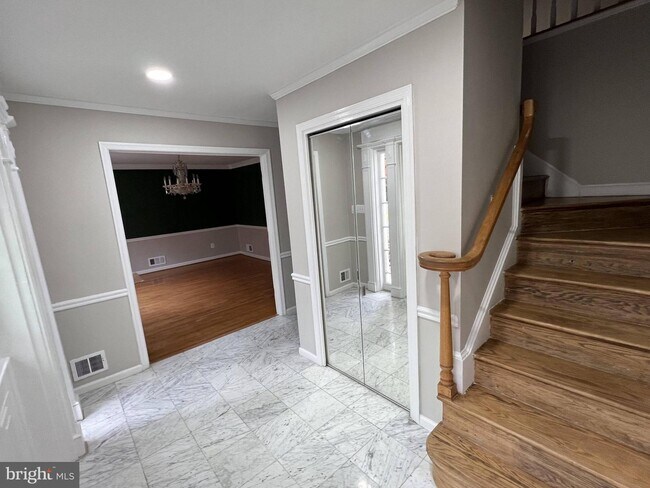 Building Photo - 3702 Prince William Dr
