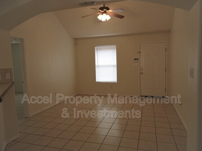 Foto del edificio - 1803 S Ironwood St