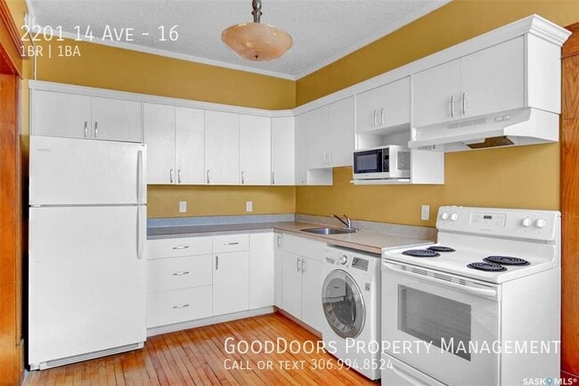 Building Photo - PARKING INCLUDED 2 Bedroom Apartment in Regina – Available Now