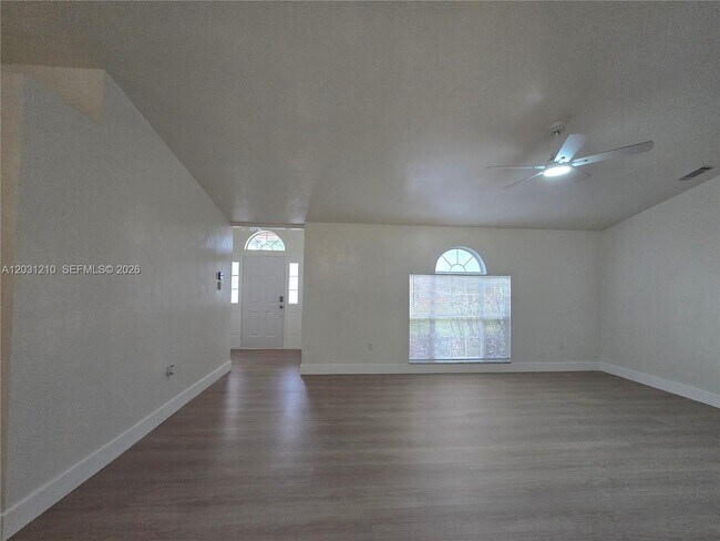 Foto del edificio - 8309 SW 61st Pl