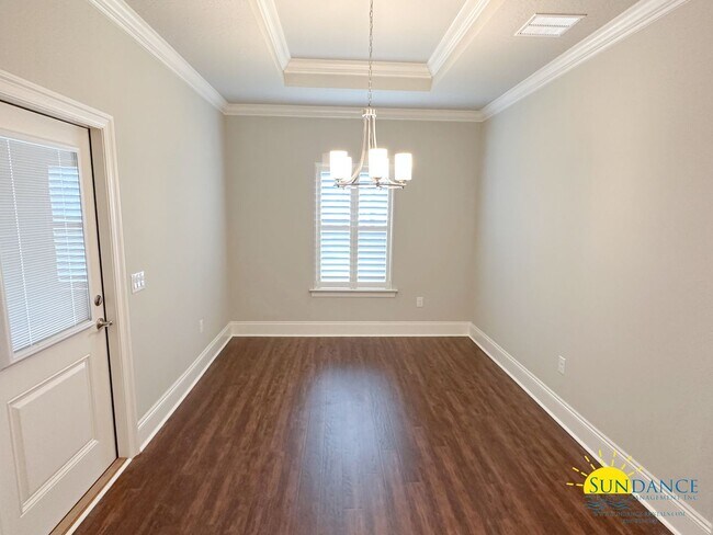 Foto del edificio - Gorgeous 4 Bedroom Home in Navarre!