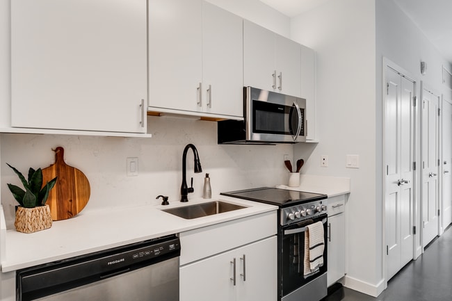 Foto del edificio - The Hub Apartments