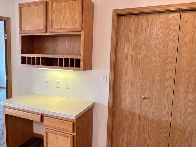 Foto del edificio - 2 Bedroom 2 Bath - South Fargo - November 1st