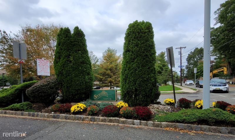 Foto principal - 2 br, 2 bath Condo - 433 Danbury Ln