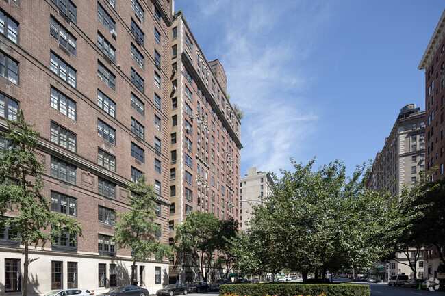 Foto del edificio - 1070 Park Ave