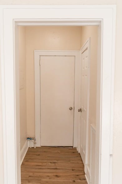 Building Photo - 515.5 N Monroe St