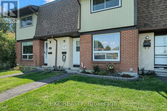 Building Photo - 6247 Sundown Crescent