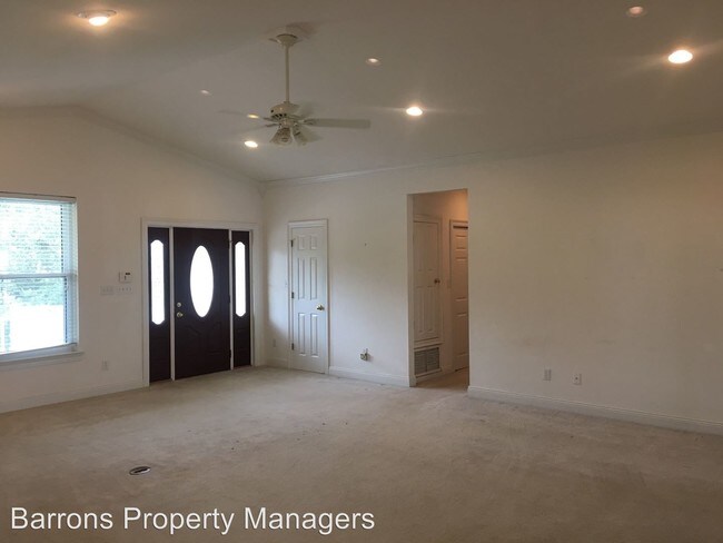Building Photo - 129 Eufaula St