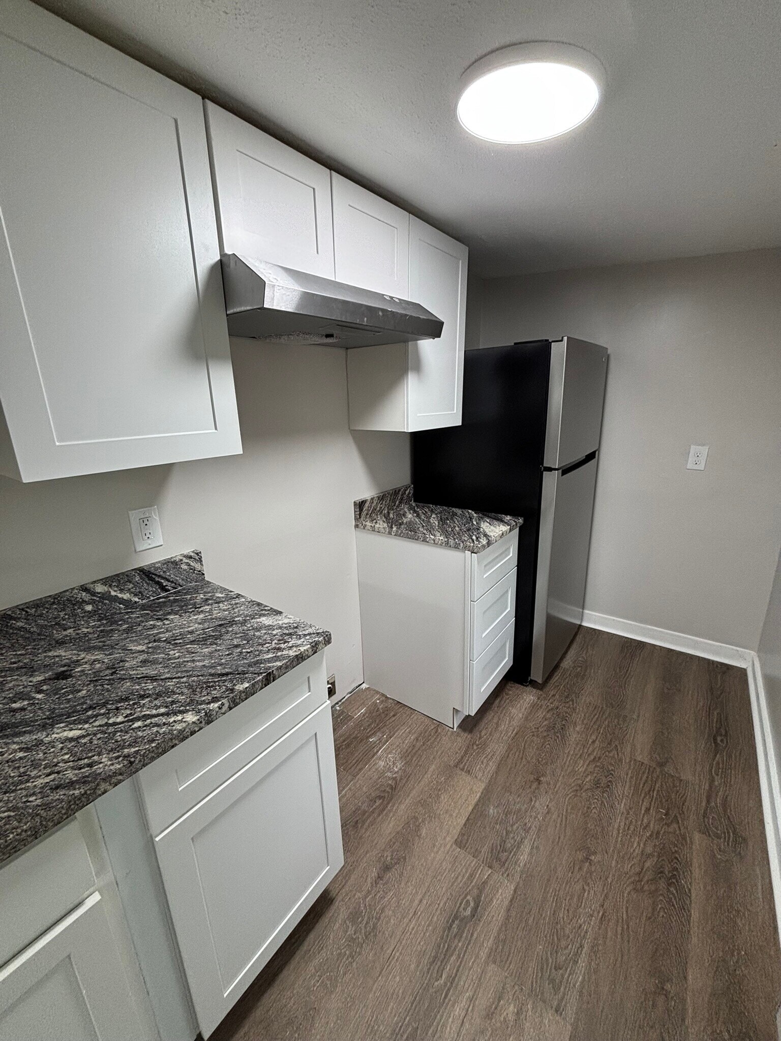 143 Hamilton Ave Lorain, OH 44052 – 1 Bed 1 Bath