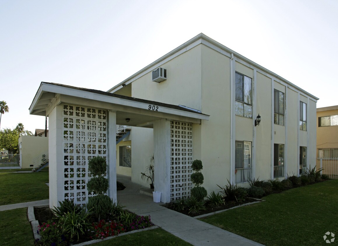 902 S Citron St, Anaheim, CA 92805 Apartments in Anaheim, CA