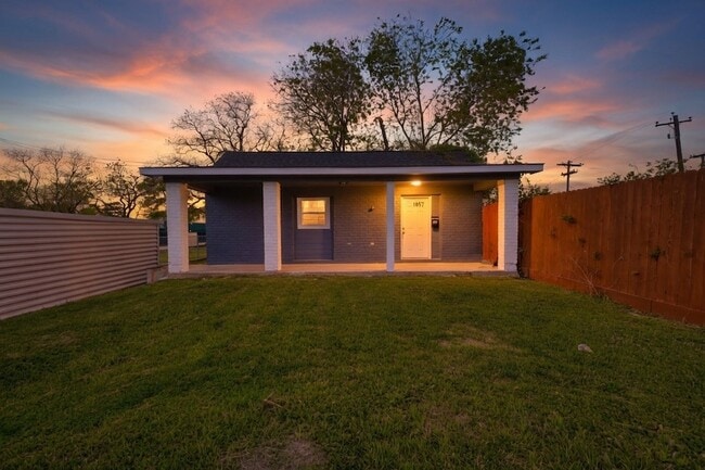 Photo - 365 Audrey Ln Apartment