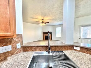 Building Photo - 14 Harbinger Ct