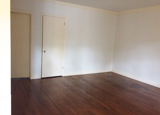 Building Photo - Nice 2 Bedroom 1 Bath condo off West End Ave