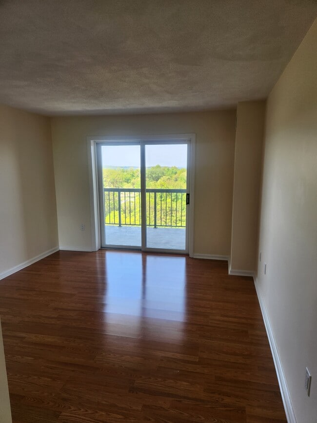 Guest Bedroom - Eastbay at Weymouthport