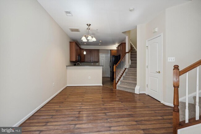 Building Photo - 14574 Marlow Street
