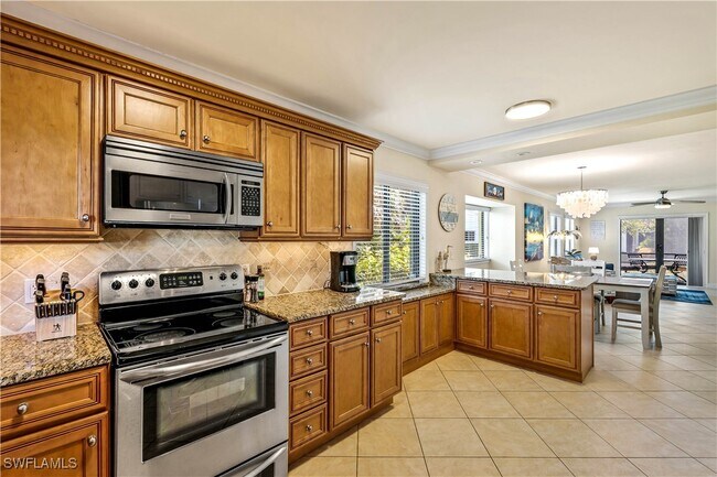 Foto del edificio - 910 Vanderbilt Beach Rd