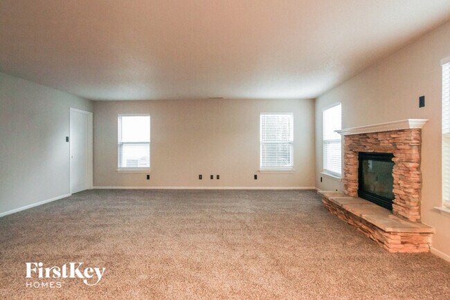 Building Photo - 14168 Country Breeze Ln